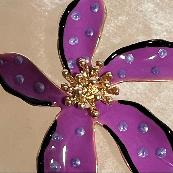 New Flower Power Polka Dot Purple Large Enamel Statement Earrings - Picture 8 of 16